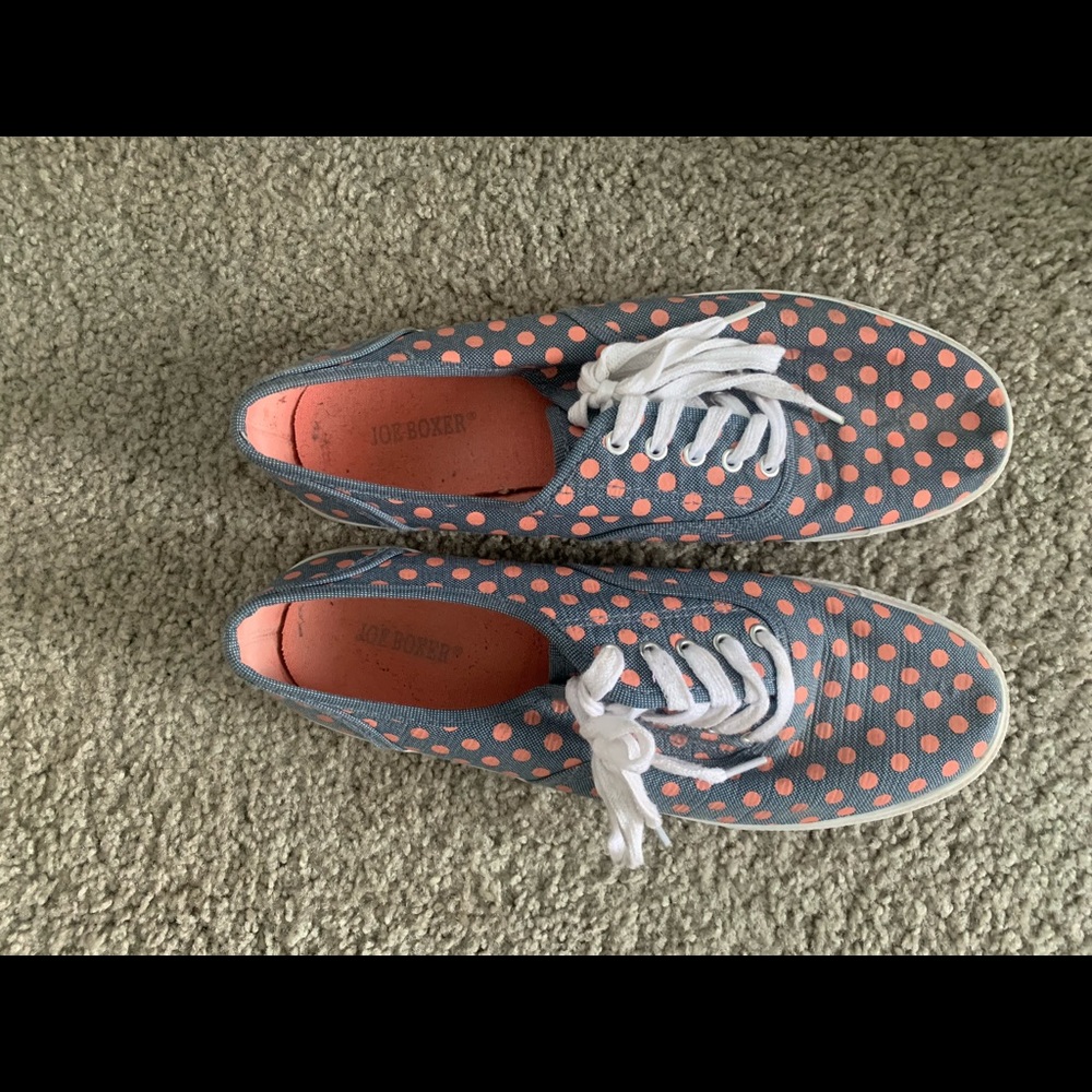Polka dots loafers